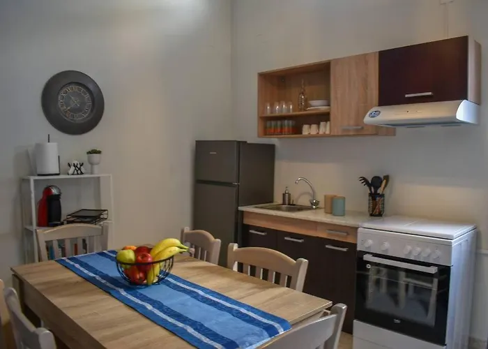 Celeste House * Myrties