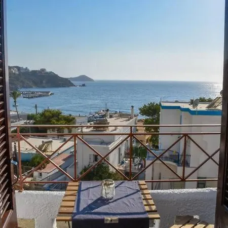 Celeste House Vakantiehuis Myrties